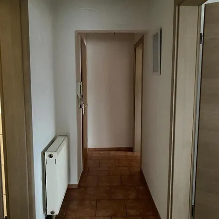 아파트 Monteur-ferienwohnung Flori *