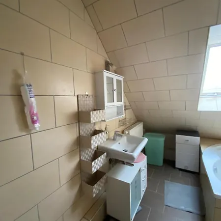 Monteur-ferienwohnung Flori